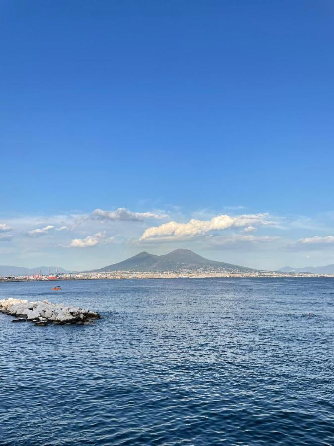 Ventoblu In Centro Napoli Apartment Bagian luar foto